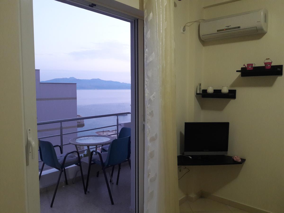 Paradiso Apartamento *